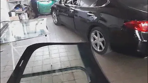 Установка лобового стекла Infiniti M