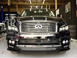 Накладка Tommy Kaira на передний бампер Infiniti QX56, QX80 (Z62)