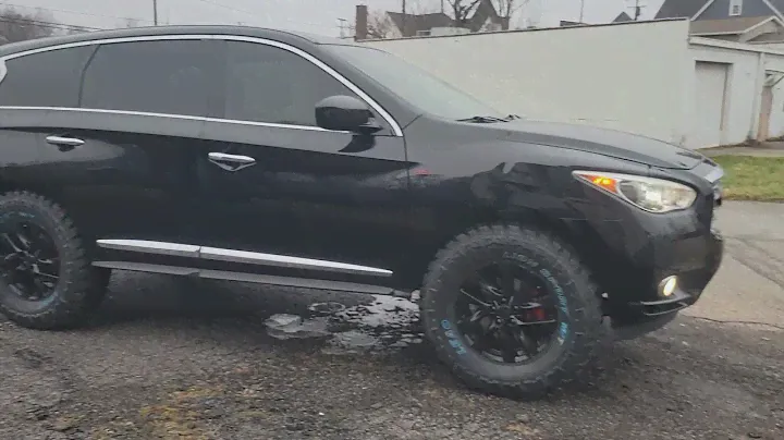 INFINITI QX60 ON 35 x12.50 OFFROAD TIRES MUDDERS #specialvehiclescustoms #midwest