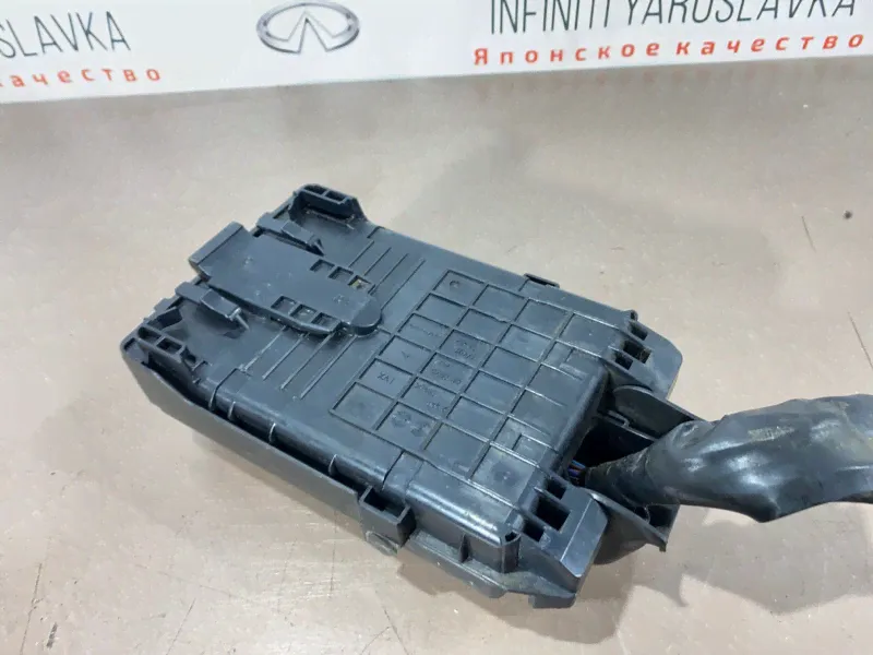 Блок IPDM предохранителей Infiniti EX35 G35 G37 2011 J50 V36 CV36 VQ37VHR 284B7JK00A в Москве-2