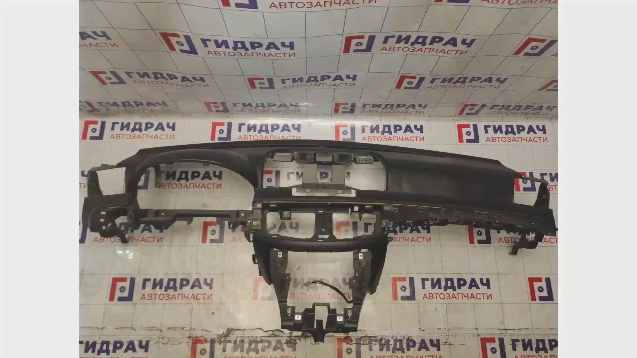 Торпедо Infiniti M35 (Y50) 68200-EH30B