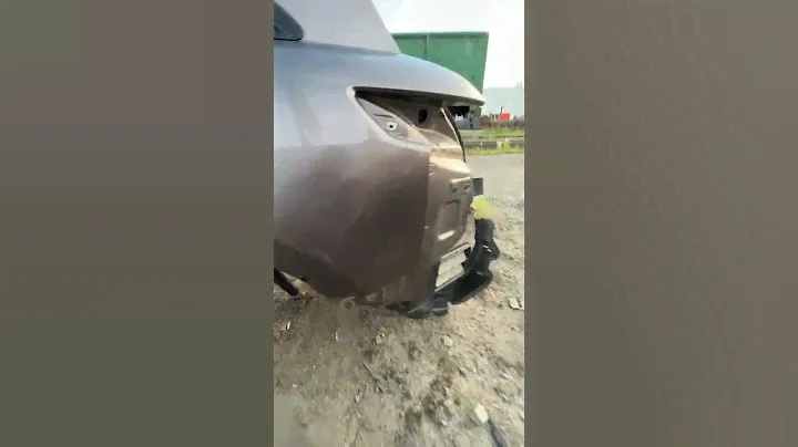 Крыло заднее левое Infiniti FX 35