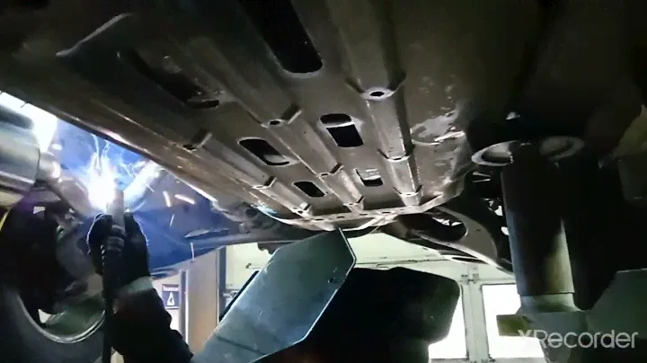 Прямоточный выхлоп Инфинити QX56. Тюнинг глушителя QX56. QX56 tuning exhaust muffler.