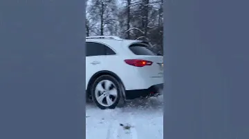 Infiniti FX37