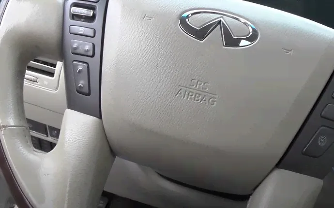 Ремонт и перетяжка салона Infiniti QX56