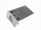 PORT USB CONN-AUX AUDIO Infiniti Q30 QX30 NOWY OE