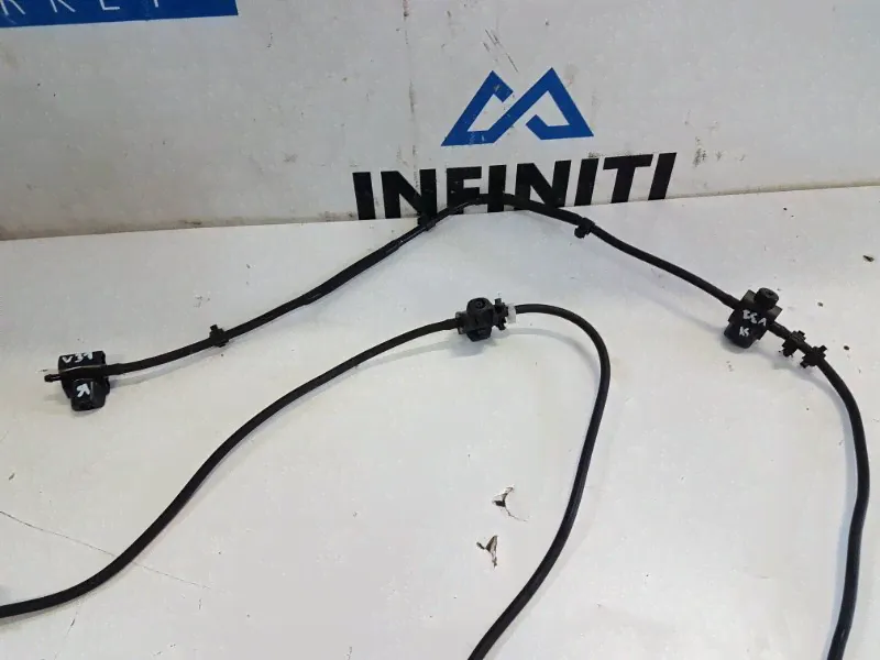Форсунки омывателя лобового стекла INFINITI Q50 V37 28932-4GF0A в Москве