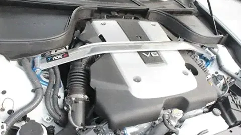 Infiniti G25 G35 G37 installing FRONT UPPER TOWER STRUT BAR BRACE установка передней распорки TTCR